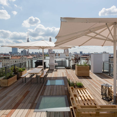 Neue Häuser terrace view