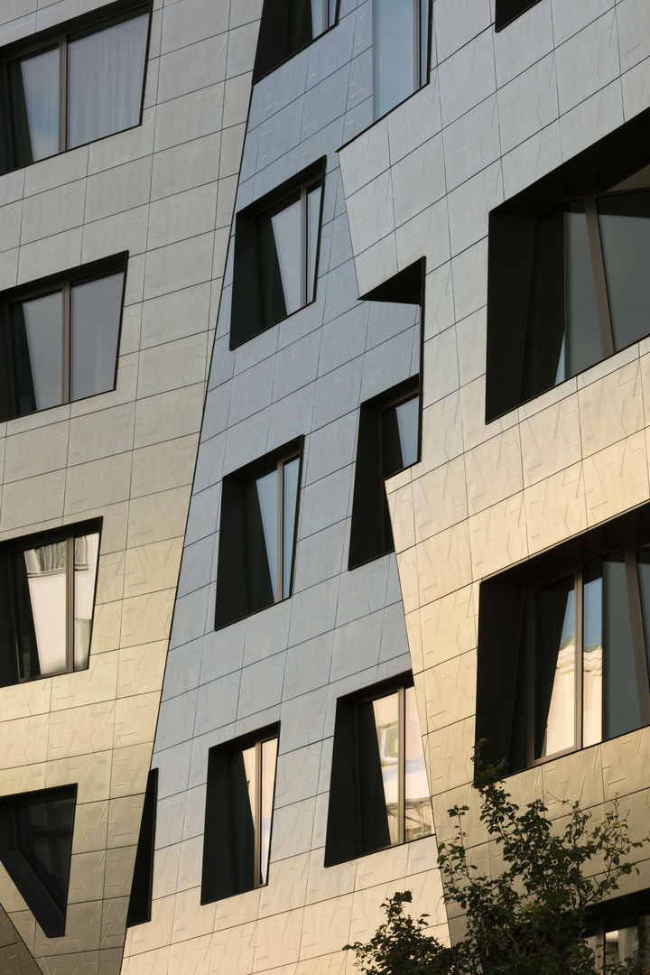 SAPPHIRE Schwartzkopffstraße