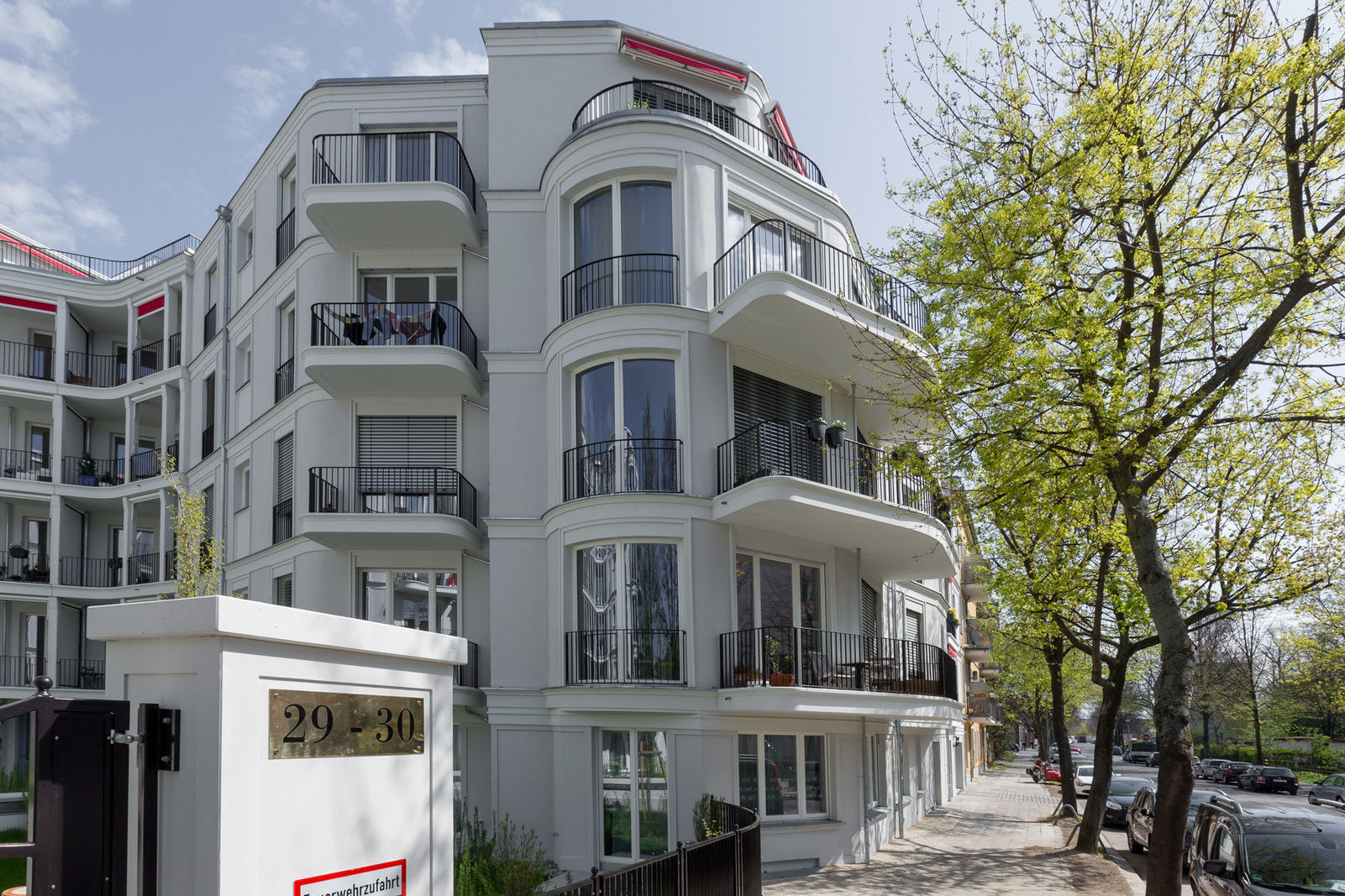 East Balconies Courtyard 1